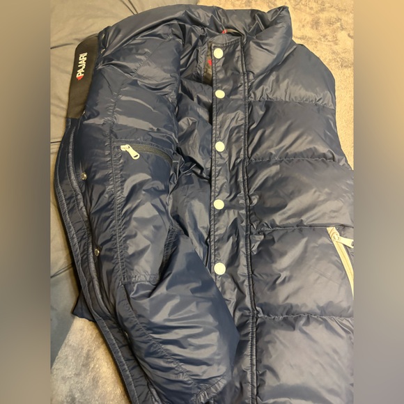 Pajar Quilted Lightweight Puffer Vest - Picture 9 of 11